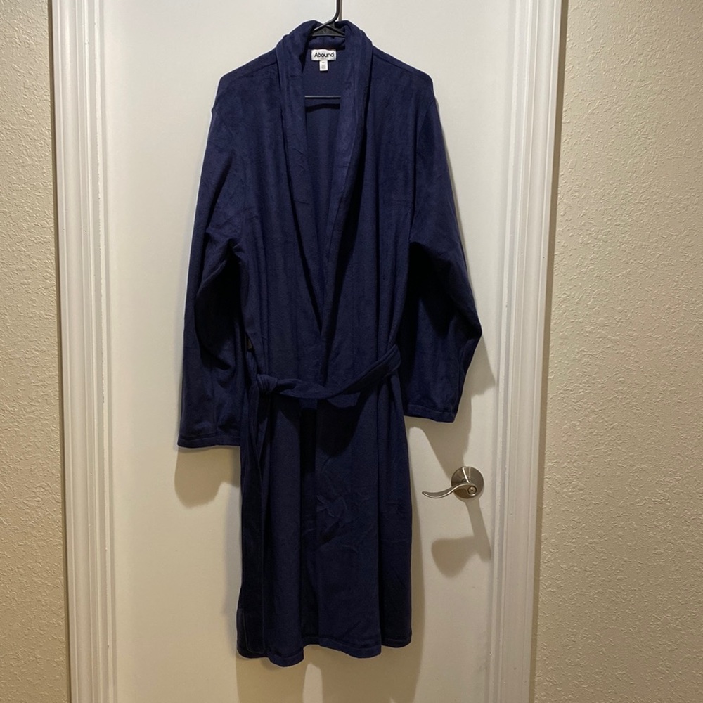 Abound Microfleece Robe